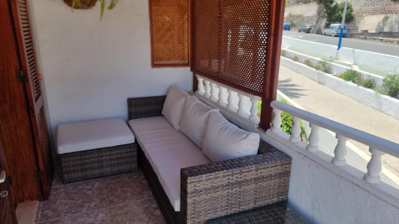 La Palmera1 Casa Al Primer Piso Con 2 Dormitorios - Two Bedroom House On The First Floor --- La Palmera 2 Casa En Planta Baja Con 1 Dormitorio, One Bedroom House On The Ground Floor Agaete  Exterior photo