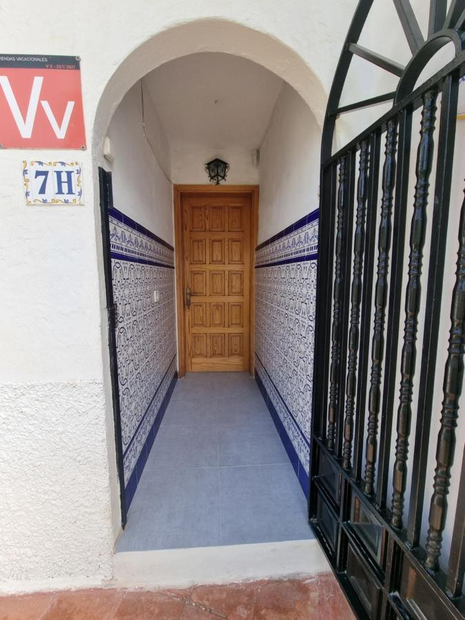 La Palmera1 Casa Al Primer Piso Con 2 Dormitorios - Two Bedroom House On The First Floor --- La Palmera 2 Casa En Planta Baja Con 1 Dormitorio, One Bedroom House On The Ground Floor Agaete  Exterior photo
