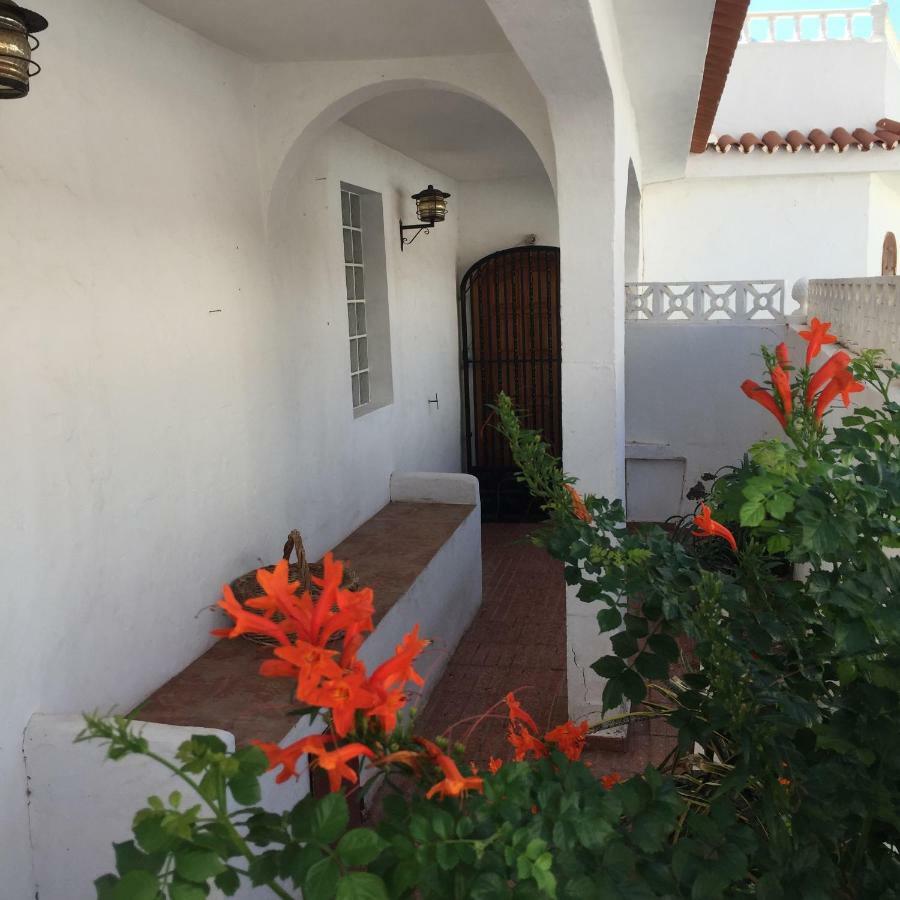 La Palmera1 Casa Al Primer Piso Con 2 Dormitorios - Two Bedroom House On The First Floor --- La Palmera 2 Casa En Planta Baja Con 1 Dormitorio, One Bedroom House On The Ground Floor Agaete  Exterior photo