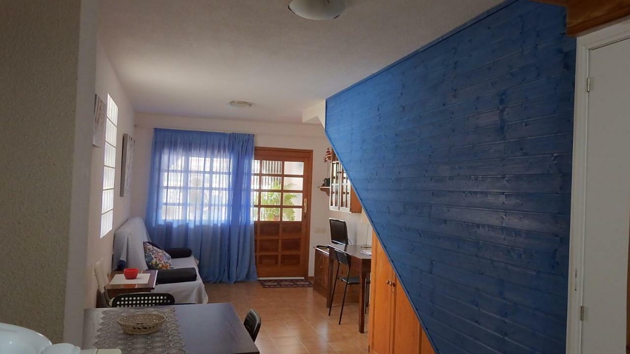 La Palmera1 Casa Al Primer Piso Con 2 Dormitorios - Two Bedroom House On The First Floor --- La Palmera 2 Casa En Planta Baja Con 1 Dormitorio, One Bedroom House On The Ground Floor Agaete  Exterior photo